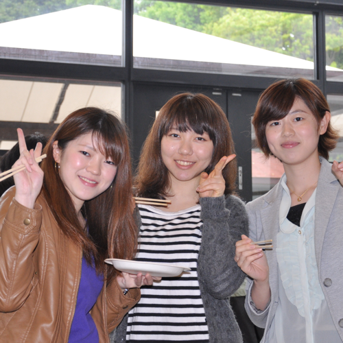 images/bbq2013/semi007.png