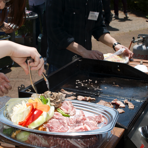 images/bbq2014/semi033.png